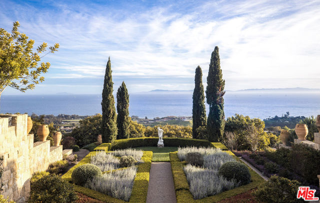 Ocean view estate