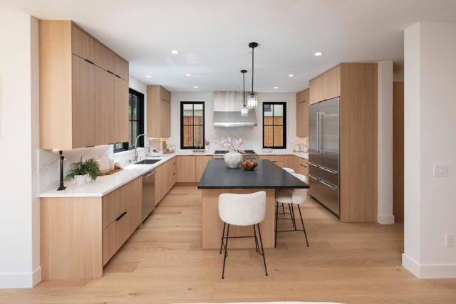 Image 14 of 40 For 2615 Hillside Drive