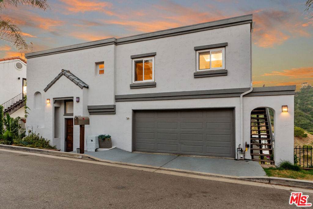 6389 La Punta Drive