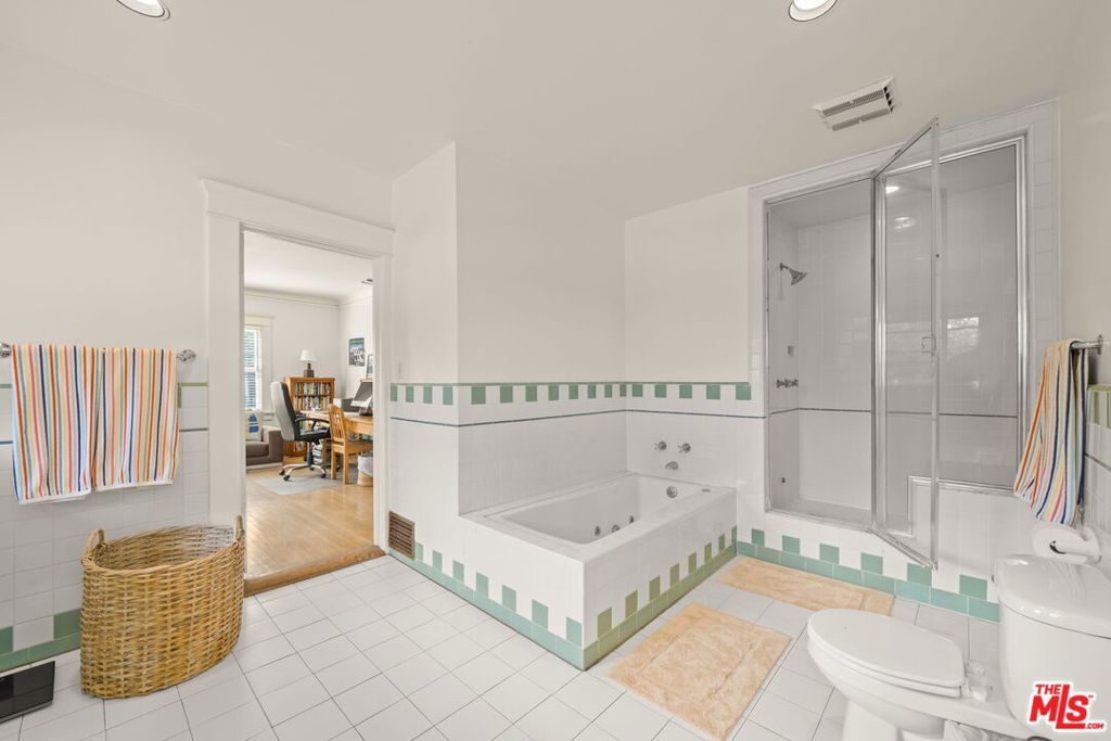 MLS #26840333 image #23