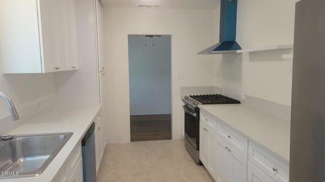 6267 Hart Avenue, Temple City CA: https://media.crmls.org/mediaz/07dff9c6-2a5c-4124-b64e-e7faf95f9b90.jpg