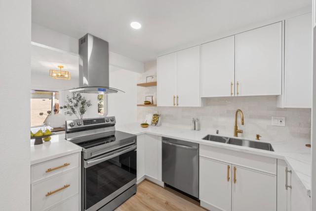 2044 Voss Park Lane, San Jose CA: https://media.crmls.org/mediaz/07e18230-bea5-4c08-8c1a-0c6b1c0954ee.jpg