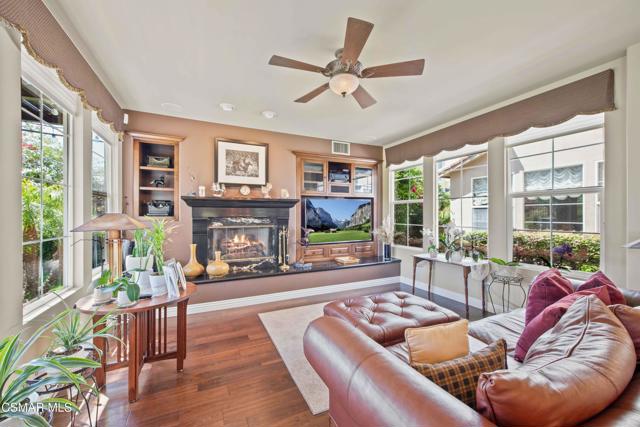 3194 Sunset Hills Boulevard, Thousand Oaks CA: https://media.crmls.org/mediaz/07e1cbf3-53db-493e-9066-3b50b007429b.jpg