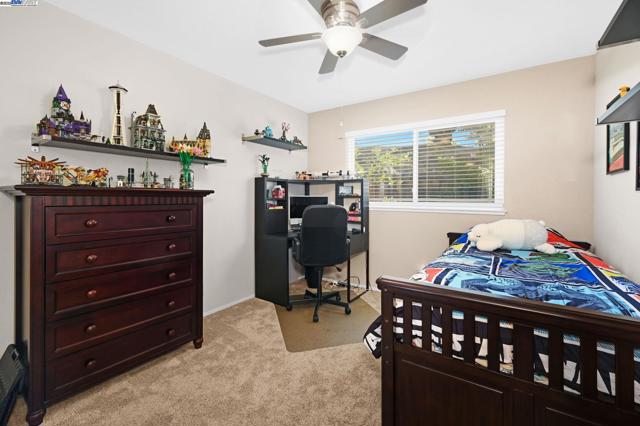 Image 17 of 51 For 1021 Knightwood Ct