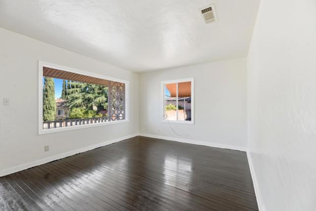 701 W 14th Street, Antioch CA: https://media.crmls.org/mediaz/07e5f966-7857-4c0d-bbd5-b3caf90d6949.jpg