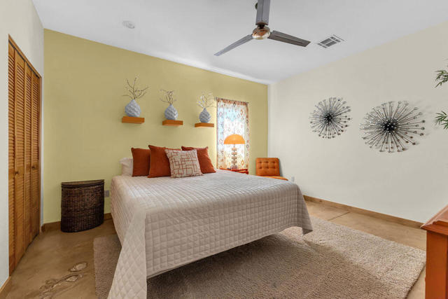 53945 Eisenhower Drive, La Quinta CA: https://media.crmls.org/mediaz/07ea8ed1-f8bb-41c8-9251-8eaf18c00523.jpg