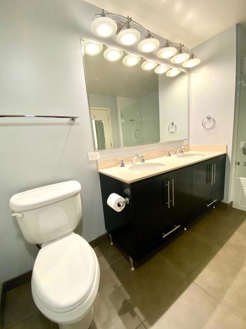 88 E San Fernando, San Jose CA: https://media.crmls.org/mediaz/07eb8379-fe87-4e9c-8b0a-61b679727373.jpg