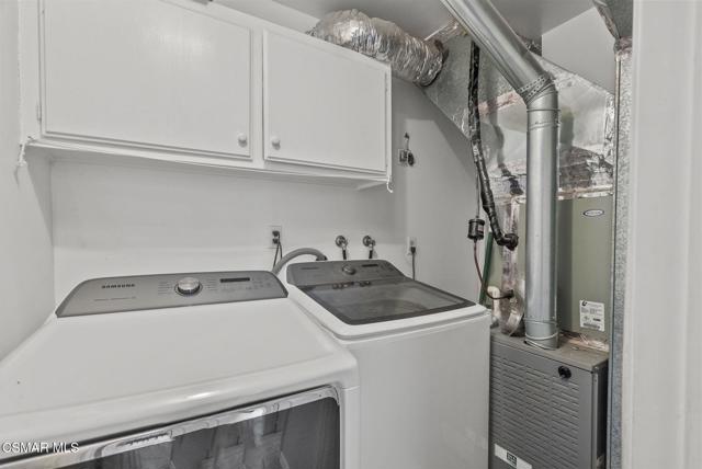 4411 Regents Court, Westlake Village CA: https://media.crmls.org/mediaz/07eb9474-f40c-4a9b-82b7-bc8c0c89b862.jpg