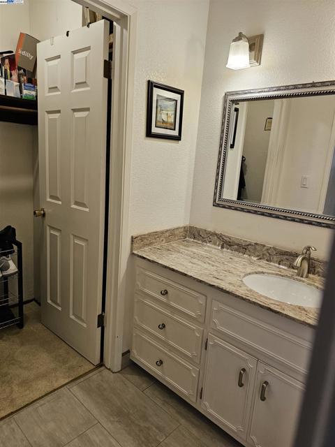 40575 Blacow Road, Fremont CA: https://media.crmls.org/mediaz/07ecdd16-19ef-4876-a20a-57e2cef8015c.jpg