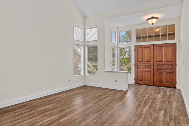 Detail Gallery Image 7 of 54 For 7004 Vista Olas, Carlsbad,  CA 92009 - 5 Beds | 3 Baths