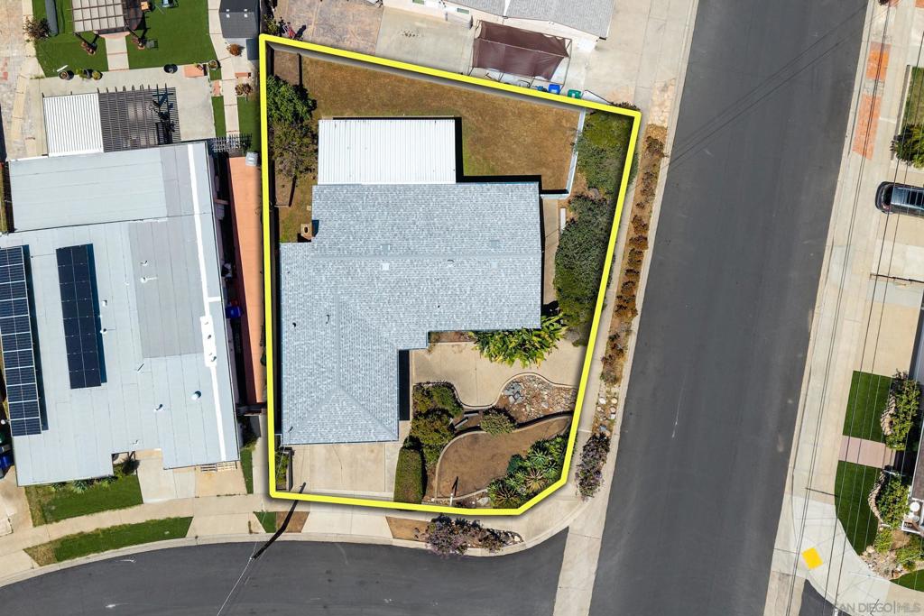 5172 Caywood St - photo 6