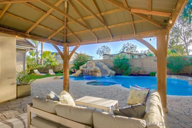 14590 Kent Hill Way, Poway CA: https://media.crmls.org/mediaz/07ed5b0b-52c6-4bf4-bca0-194e9bb219ca.jpg