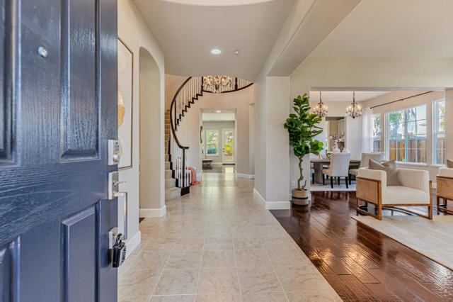 7473 Hoylake Court, Gilroy CA: https://media.crmls.org/mediaz/07ee07f1-e74a-4cba-b6f4-900b9ad82cf8.jpg