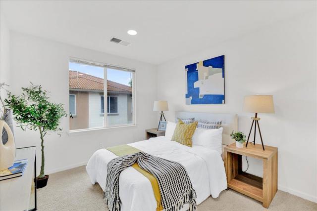 541 Ravenna Way, Hayward CA: https://media.crmls.org/mediaz/07efcbd6-2f65-40d2-98bc-c13bd5238ae5.jpg