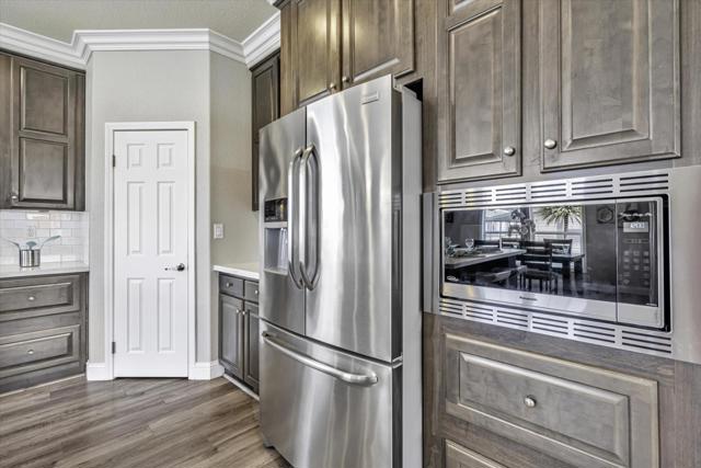 1050 Borregas Avenue, Sunnyvale CA: https://media.crmls.org/mediaz/07f105aa-4fd1-4897-84ed-8a706d37b649.jpg