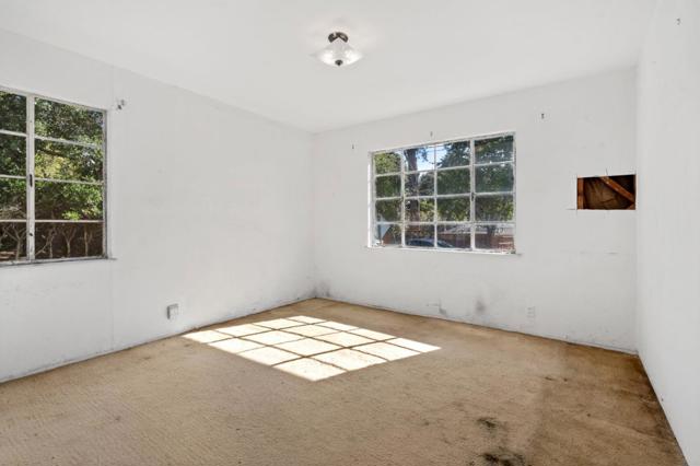 2326 Buena Vista Avenue, Belmont CA: https://media.crmls.org/mediaz/07f21476-f4ec-4beb-ab4c-dbc94b5a716a.jpg