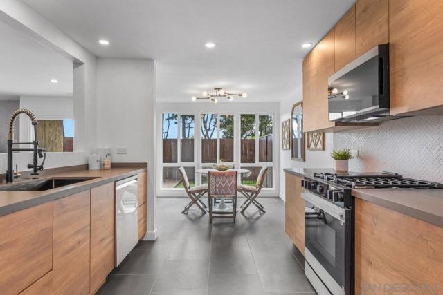 6923 Camino Pacheco, San Diego CA: https://media.crmls.org/mediaz/07f221a5-2ae1-4fa2-a706-dd2532a2fbd4.jpg