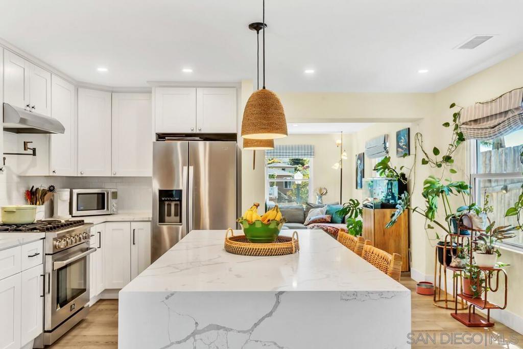 4660 Rolando Blvd - photo 12