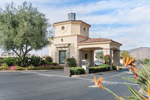 8115 Silverwind Drive, San Diego CA: https://media.crmls.org/mediaz/07f31f37-3532-49a0-989d-52b7c3009963.jpg