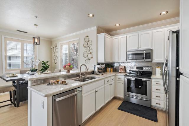 4540 Sandyford Court, Dublin CA: https://media.crmls.org/mediaz/07f34ab3-33f2-4dfe-830a-4b76b68b31f8.jpg