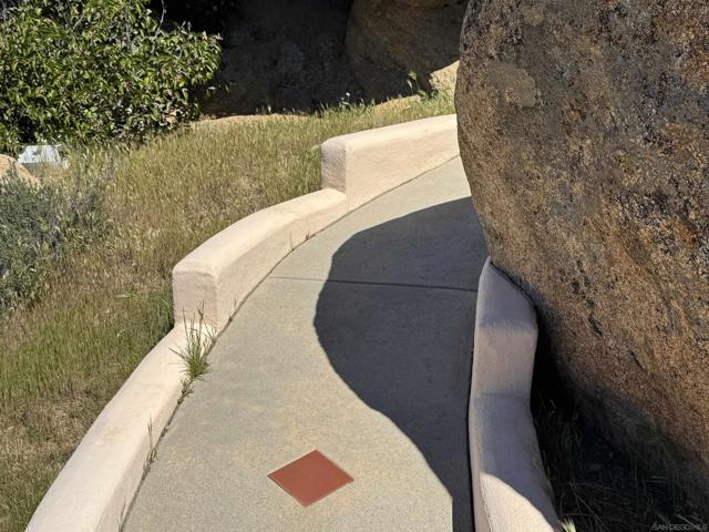 Image 34 of 75 For 41083 Old Highway 80