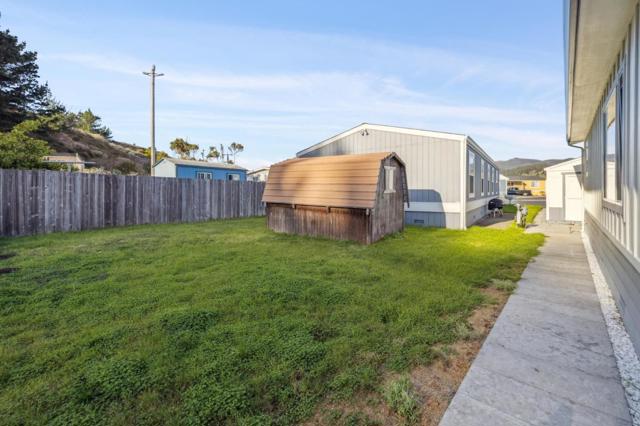 146 Culebra Lane, Moss Beach CA: https://media.crmls.org/mediaz/07f49fa1-2e00-40ba-bc49-deb3422d9709.jpg