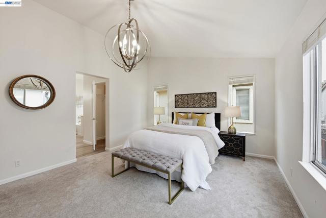 Image 37 of 55 For 15518 Harbor Way