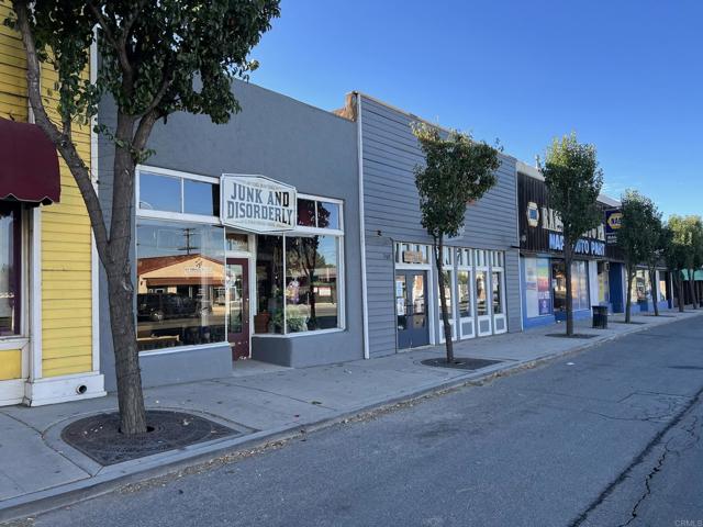 738 Main Street, Ramona, California 92065, ,Commercial Sale,For Sale,738 Main Street,CRNDP2309176