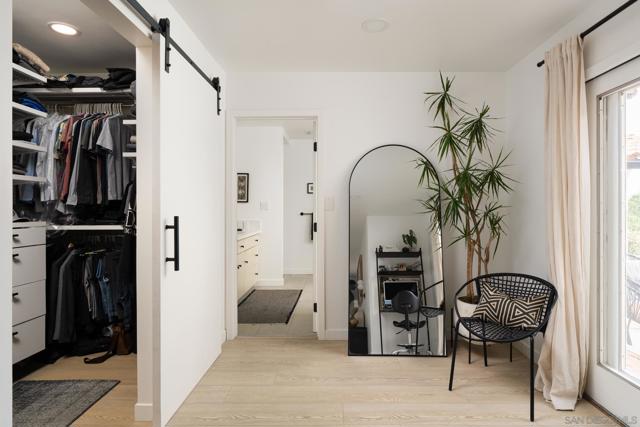 Image 20 of 49 For 1450 Highland Dr