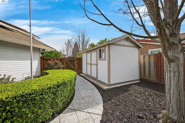 Image 27 of 30 For 4914 Candy Ct