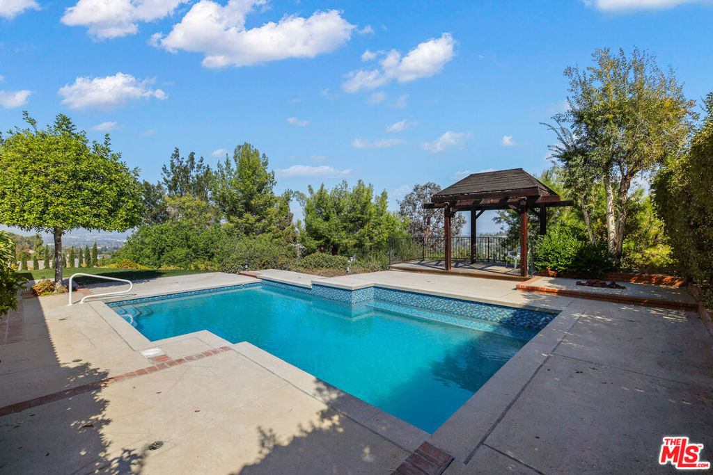4344 Gayle Drive