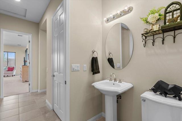 40426 Calle Estela, Indio CA: https://media.crmls.org/mediaz/07fafc6d-79bc-4a91-8227-109ff864b478.jpg