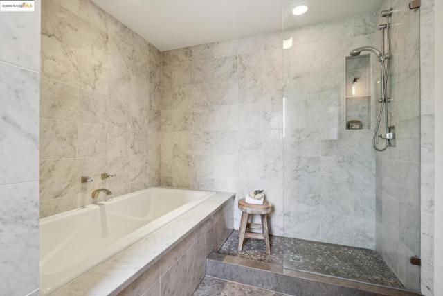 7 Requa Place, Piedmont CA: https://media.crmls.org/mediaz/07fb178e-fcff-4ca3-a001-37df117df0b6.jpg