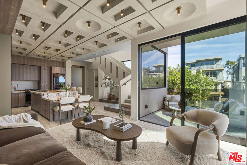 1021 N Ogden Drive #PH 4