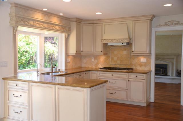 1626 Harlan Dr, Danville CA: https://media.crmls.org/mediaz/07fc53ba-6f5a-48e9-986a-ea35e273cd96.jpg
