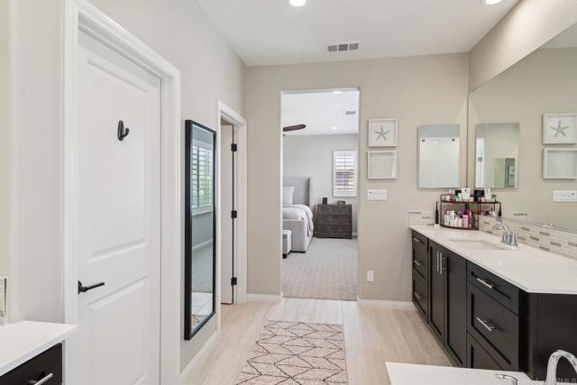 1112 Camino Prado, Chula Vista CA: https://media.crmls.org/mediaz/07fd7aed-41e2-4f02-be22-aeecf9b637d9.jpg