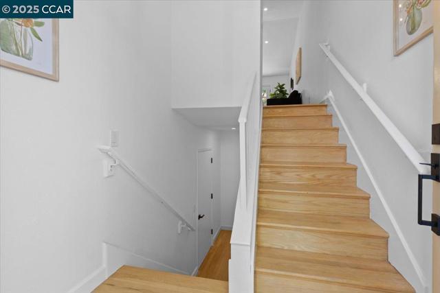 491 Camelback Rd, Pleasant Hill CA: https://media.crmls.org/mediaz/07fec234-d877-4e8c-91e1-dd73148da4f4.jpg