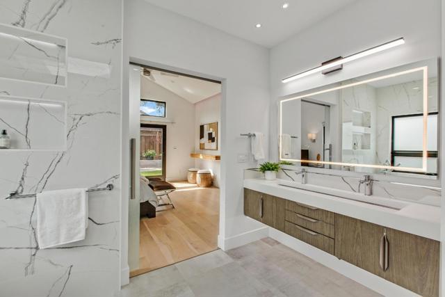 104 Oak Park Drive, Los Gatos CA: https://media.crmls.org/mediaz/07ff6538-8ad9-4fbd-9b10-746273b602d5.jpg