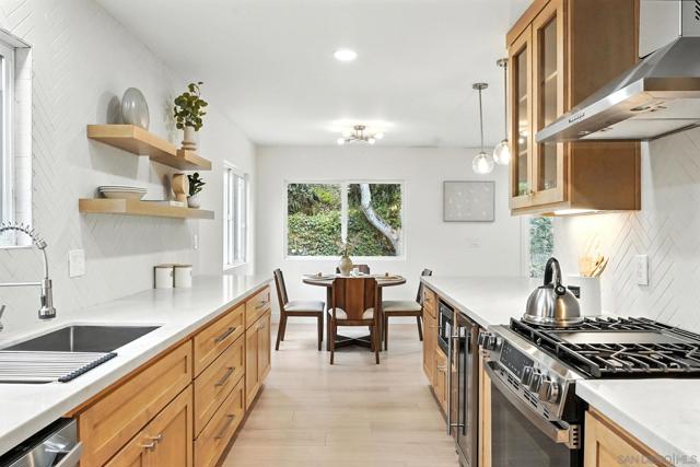 2064 Catalina Blvd, San Diego CA: https://media.crmls.org/mediaz/080038af-3bd8-4d1f-9837-1953fc58f695.jpg