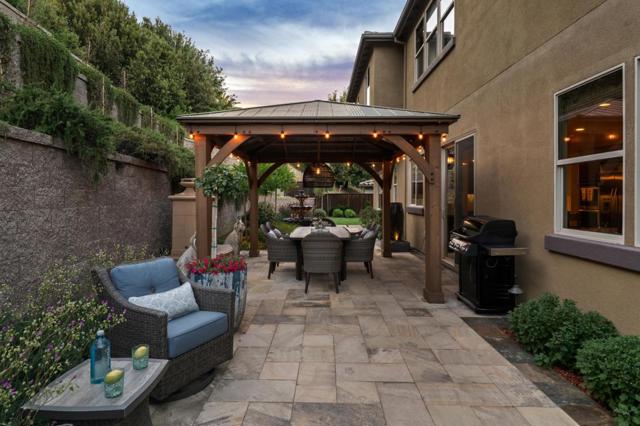 1489 Corte De Maria, San Jose CA: https://media.crmls.org/mediaz/0800d04a-865e-4fbe-9167-1b0217ef4640.jpg