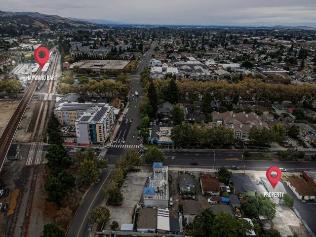 558 A Street, Hayward CA: https://media.crmls.org/mediaz/08019b31-030d-4d5c-ad9a-07cada0f021e.jpg