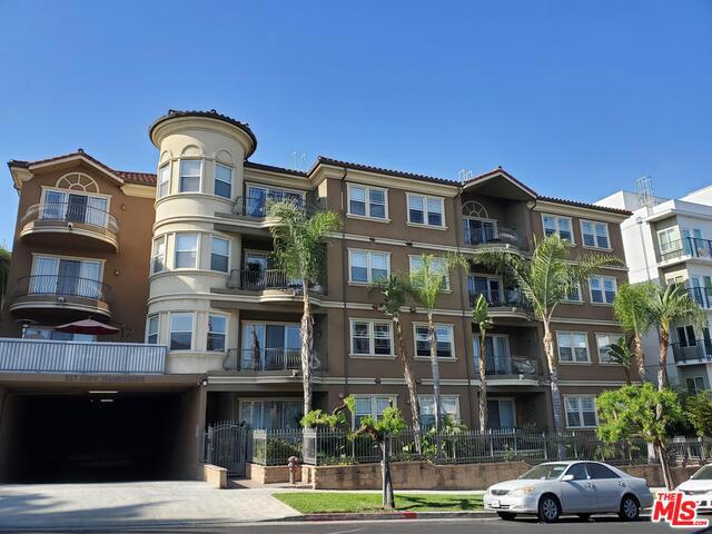 917 S New Hampshire Ave #208, Los Angeles, CA 90006