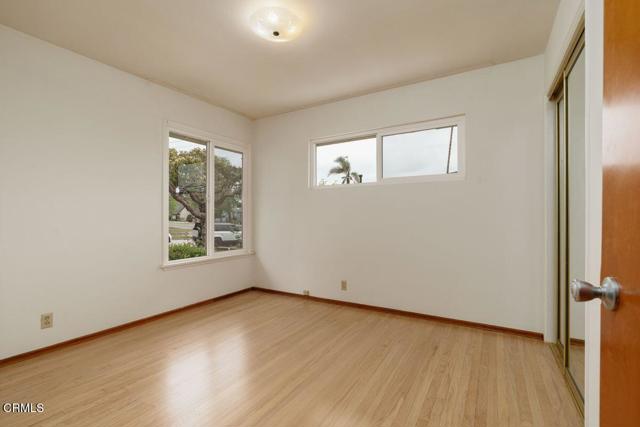 209 Dorothy Avenue, Ventura CA: https://media.crmls.org/mediaz/0802c21c-5367-42f0-90c8-9836ca027d56.jpg