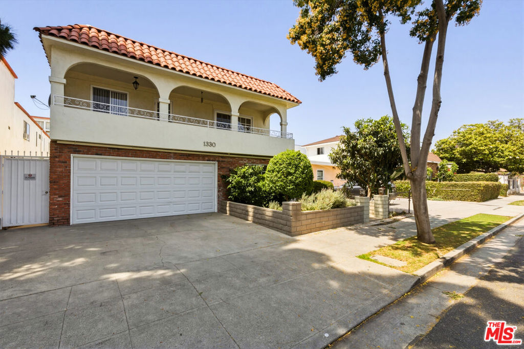 1330 Yale Street #2
