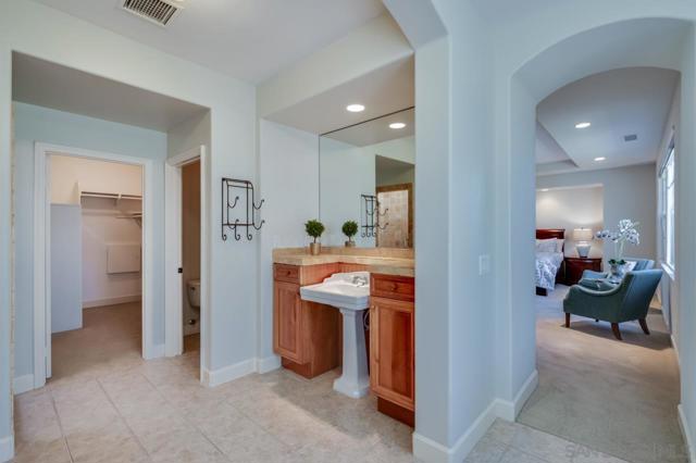 5199 Seagrove Place, San Diego CA: https://media.crmls.org/mediaz/080653a0-273b-489b-aa4d-329f4959d613.jpg