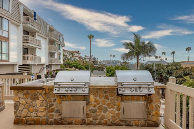 Detail Gallery Image 37 of 62 For 999 N Pacific St #A307,  Oceanside,  CA 92054 - 1 Beds | 1 Baths