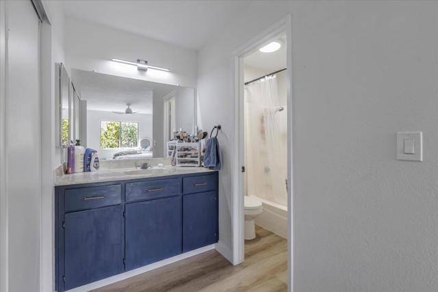 Image 21 of 35 For 2625 Keystone Avenue 207