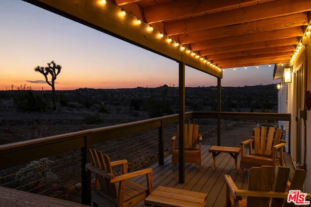 59855 Security Drive, Yucca Valley CA: https://media.crmls.org/mediaz/080a3ae7-c949-4a34-af7a-1ec19fea79dd.jpg