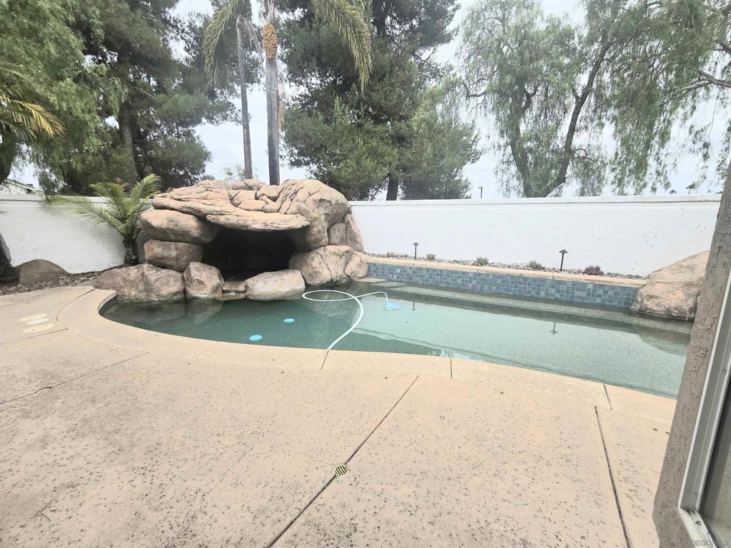 MLS #250040158SD image #23