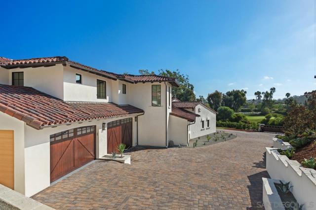 5758 Las Palomas, Rancho Santa Fe CA: https://media.crmls.org/mediaz/080a5ee0-f491-4874-ab74-5e52299ce622.jpg